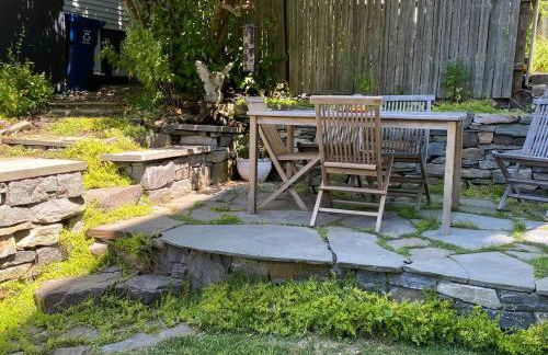 Peaceful Oasis on Munjoy Hill 2nd flr 3BR parking - Foto 46