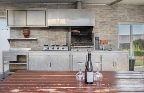 Praia Azul Beach and Sun - Photo 11