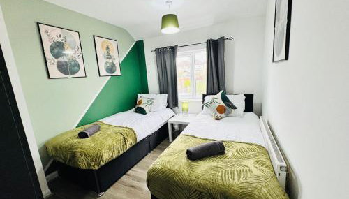 3 bedroom house sleeps 5 free parking long stay discounts - Foto 5