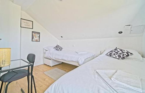 Amazing Home In Ivancici With Wifi - Foto 24