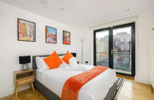 Modern 2-Bedroom, 2-Bathroom Apartment with Balcony in Hoxton Sleeps 6 - Foto 17