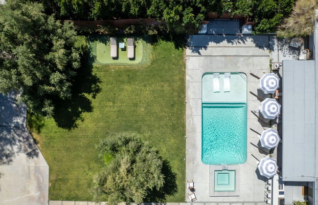 King Deluxe Room - Photo 75