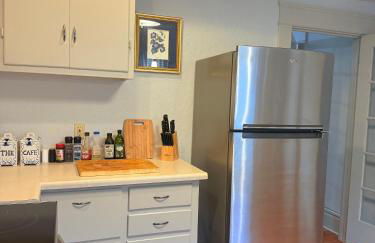 University House - Photo 14