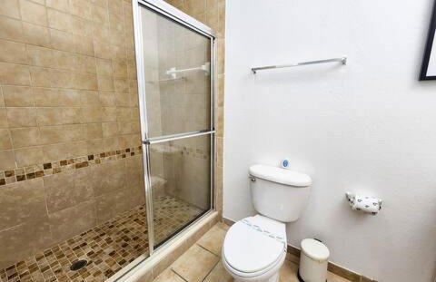 Resort Retreat 2BD Close Disney - Foto 24