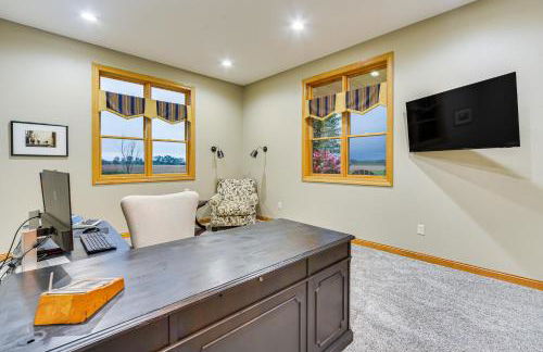 Riverfront Bliss in Rice Lake Deck, Grill and Hike! - Foto 12