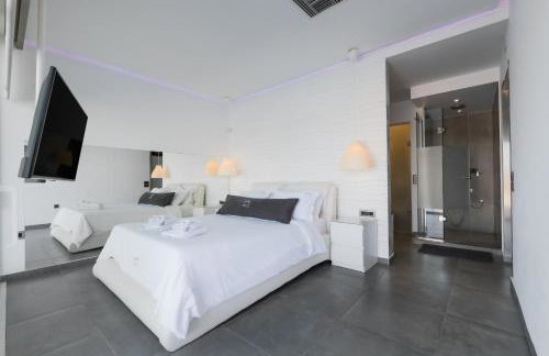 White Luxury Villa - Foto 24