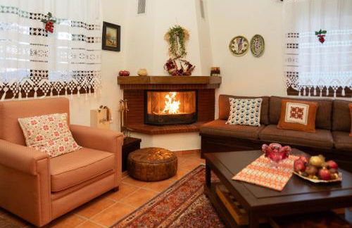 Ersis Retreat - Photo 3