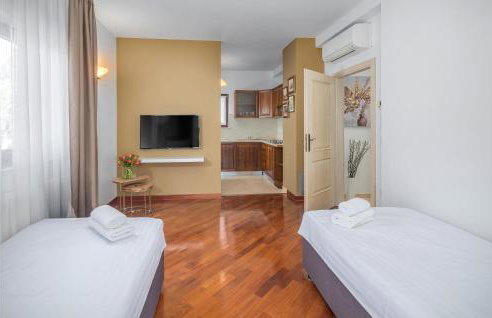 4 Bedroom Nice Home In Buje - Foto 41