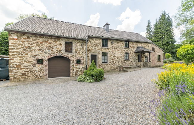 Theux Farmhouse With Garden - Photo 1