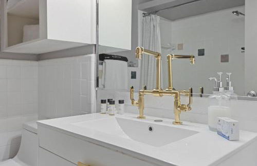 Modern Dallas 2BR Patio, Pool & Secure Parking - Foto 26