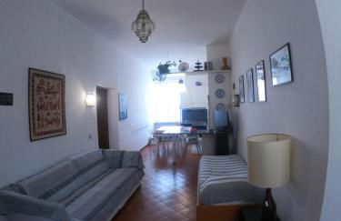 A pochi passi dal mare by PortofinoVacanze - Foto 51