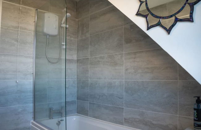 Host Stay Trinity Road - Photo 17