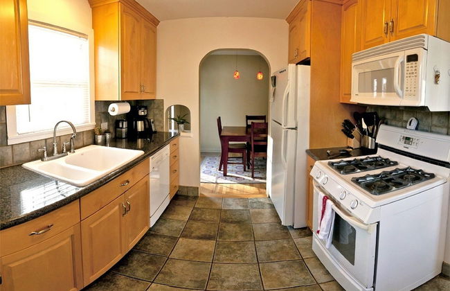 3-Bedroom Cottage Near Sugarhouse Park - Foto 6