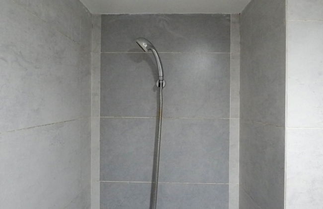 Stylish Living Studio Apartment At Taman Melati Surabaya - Foto 9