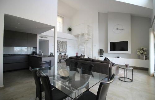 Beautiful Three Bedrooms Los Olivos Penthouse - Foto 3