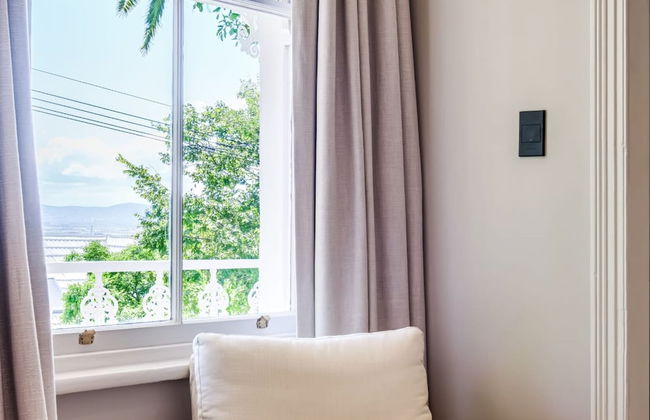 Experience Tranquility at Kelvin Urban Retreat - Photo 32