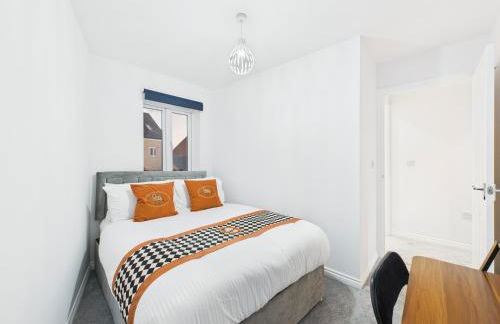 Desert Orchid by Signature Stays - Racecourse - Parking - 5-Bed - Photo 28