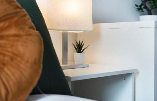 Free Parking - 2 Bedroom Flat-by Holiday Homes - Foto 7