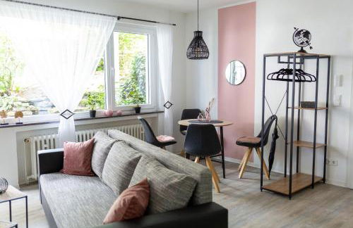 BEST STAY moderne Stadtwohnungen in Hünfeld - Küche, Schlafsofa, Terrasse oder Balkon WLAN Smart TV - Photo 13