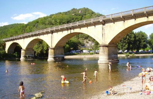 Petite maison en pierre au coeur du Périgord noir proche de Sarlat et Rocamadour - Foto 48