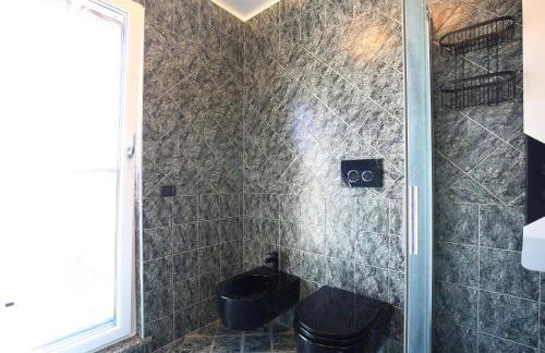 Evasione Sul Naviglio - Foto 40