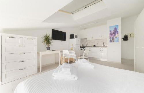 Buhardilla con terraza acogedora - Foto 4