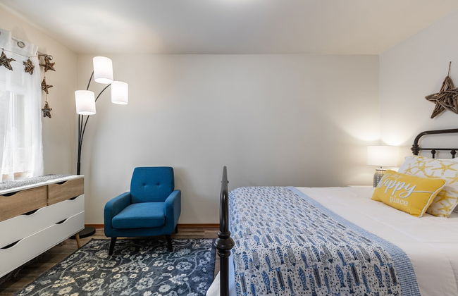 Seaside Getaway by Avantstay Deck w Views - Photo 14