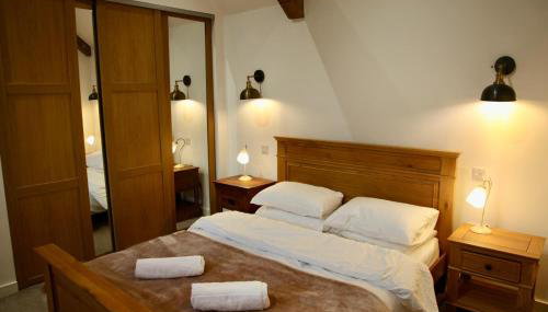 Cotswolds Grade II Listed Barn & underfloor heating - Foto 2