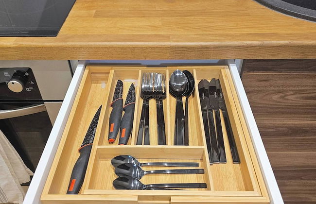 Apartment With a Fire-place - Photo 32