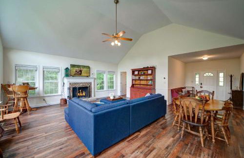 Lakefront Home with Private Dock - in Jasper GA - Foto 21