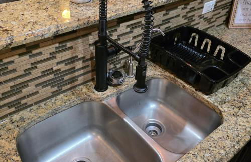 Beautiful Home For Large Family! - Foto 10