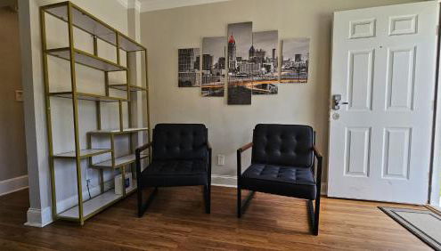 Gorgeous 3BR Home with Backyard - Foto 3