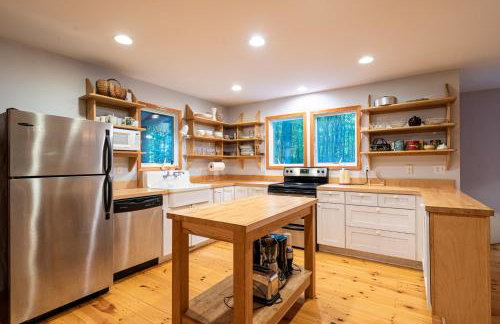 The Sanctuary - Halfway point between South Haven and Saugatuck - Walking distance to Lake Michigan - Foto 3