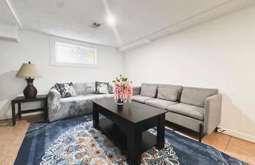 Entire 4 bedroom familyfriendly basement apartment, MetroWalk - Foto 50