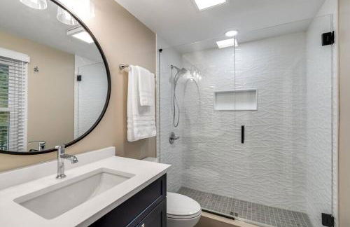 Riverside Retreat! - Photo 41