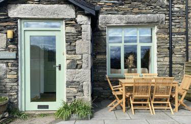 Ashdene Cottage with secure 'sun trap' garden - Foto 2