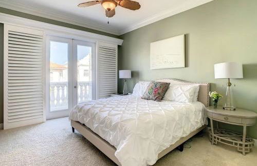 Clearwater Penthouse 5 min Beach walk Heated Pool - Foto 54