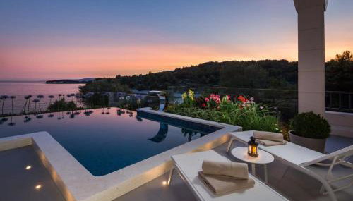 Magnificent Deluxe Villa with Jacuzzi and Steam Room - Foto 4, Other