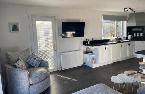 Number Forty Two, Portsoy - A 3 bedroom cottage with sea views - Foto 7