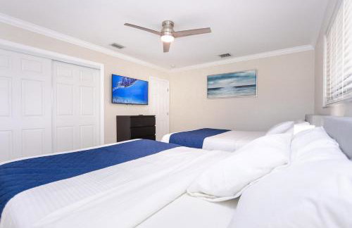 Amazing 5BR Villa Heated Pool near Hard Rock - Foto 25