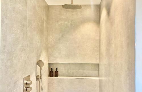 Snug Stays 4 - Design Villa mit Garten zentral, ruhig, 400m zum Ammersee - Foto 25