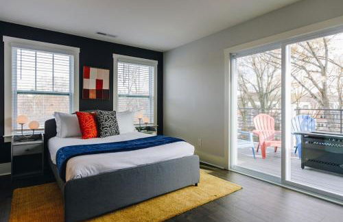 Birdsong Bungalow - Hot Tub, Game Room, Fire Pit - Foto 55