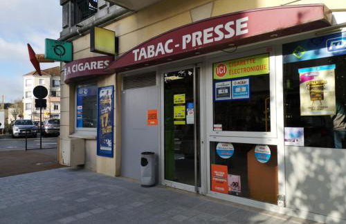 TOP Cosy studio avec Terrasse à 10min Disney-Shopping Vallée - Foto 24