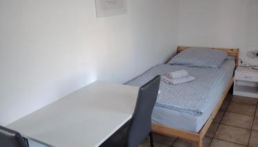 Gemütliche 100 qm Wohnung mit Balkon - Foto 5