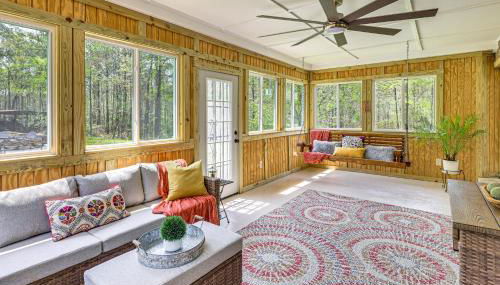 Fall and Football Vibes Titus Retreat with Game Room - Foto 2