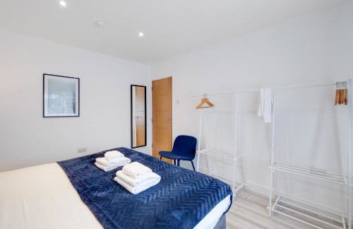 Bright 6 bedroom 3 bath house ideal for Pinewood Studios - Foto 19