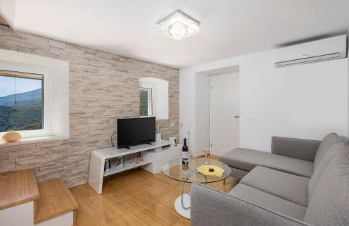 House Bajota with terrace and sea view - Foto 13