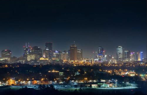 Country Music Themed Goodrich Ave by SkyRun Nashville - Foto 80