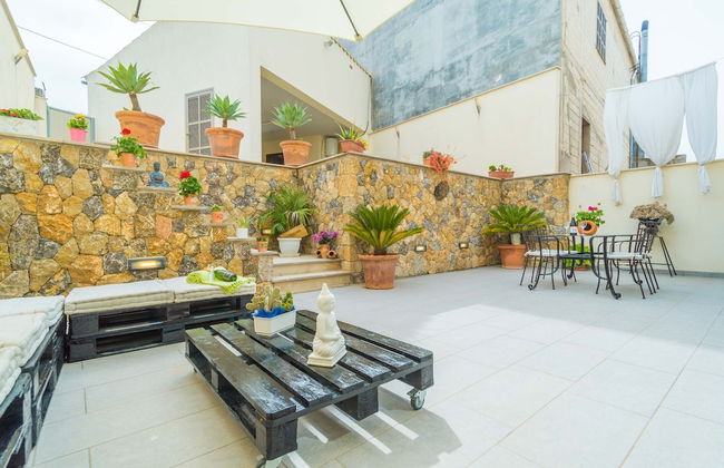 Casa Holganza in Maria de la Salut - Photo 1