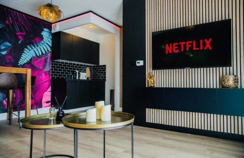 Love Room - Balnéo - Nuit Insolite - Intimité - Photo 3